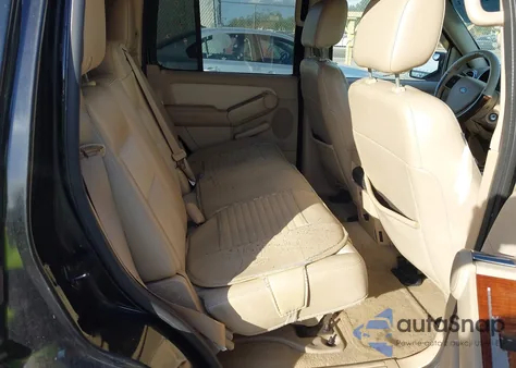 2006 Ford Explorer Eddie Bauer z USA, uszkodzony, nr VIN 1FMEU74E96UB68662